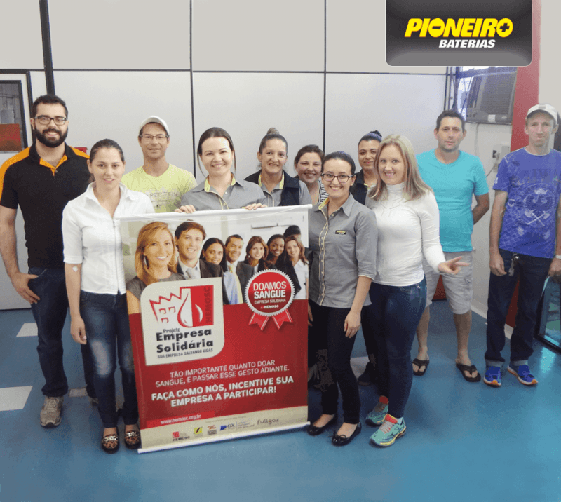 Colaboradores da Pioneiro realizaram doação de sangue no Hemosc de Joaçaba